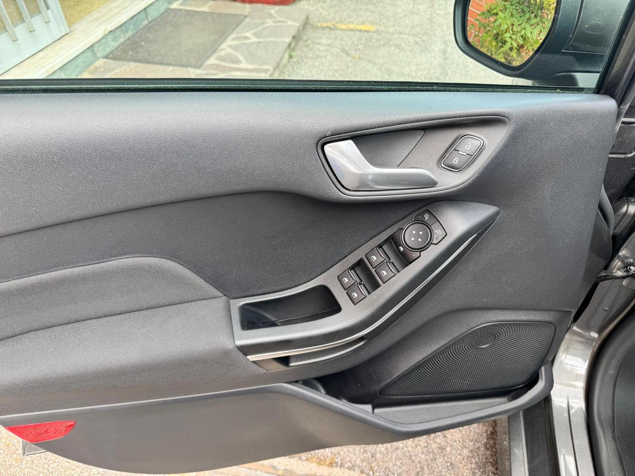 Ford Fiesta 1.0 Ecoboost Hybrid 125 CV ST-Line