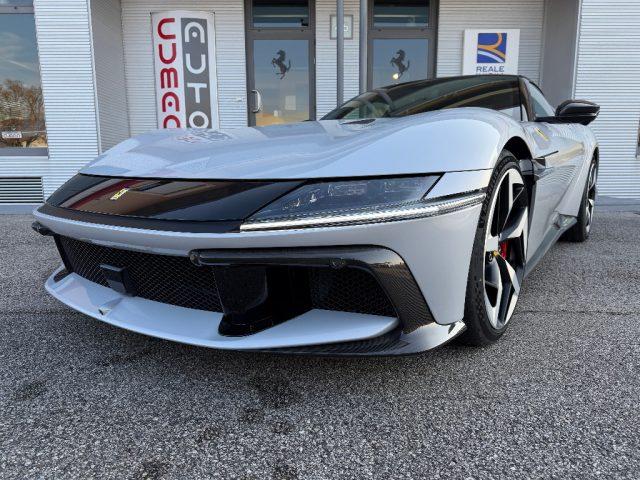 FERRARI 12 Cilindri 12 CILINDRI