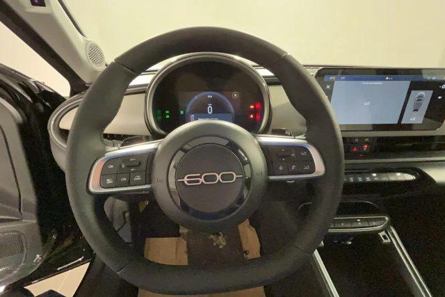 FIAT 600 600 Hybrid 110 CV DCT MHEV La Prima