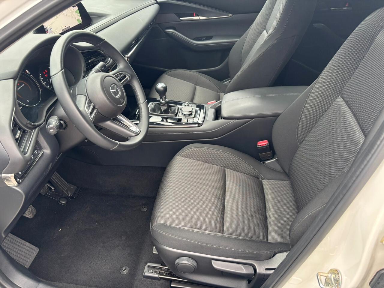 Mazda CX-30 2.0L Skyactiv-X M-Hybrid 2WD Executive