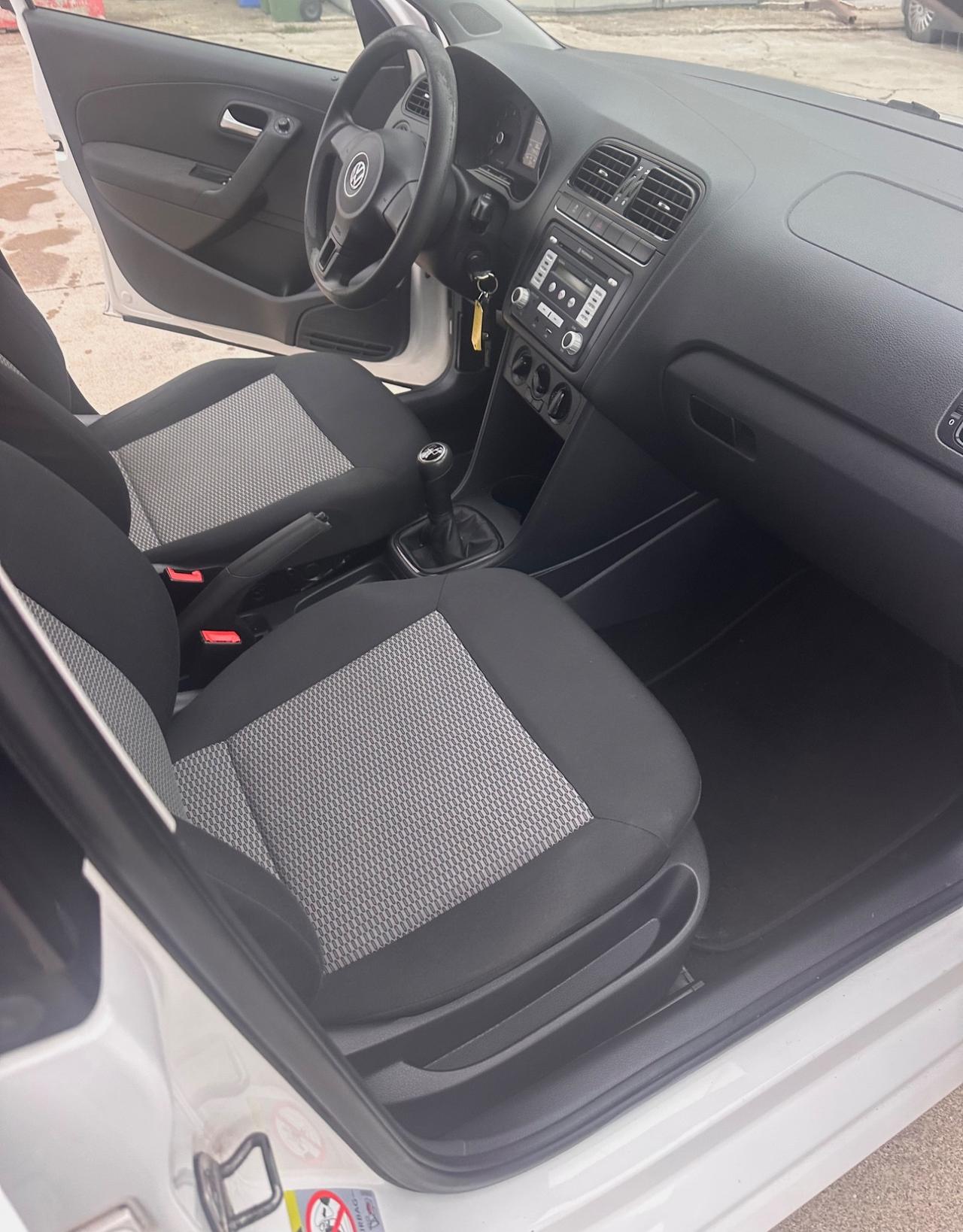 Volkswagen Polo 1.2 Benz 60cv 5 porte Trendline E5b