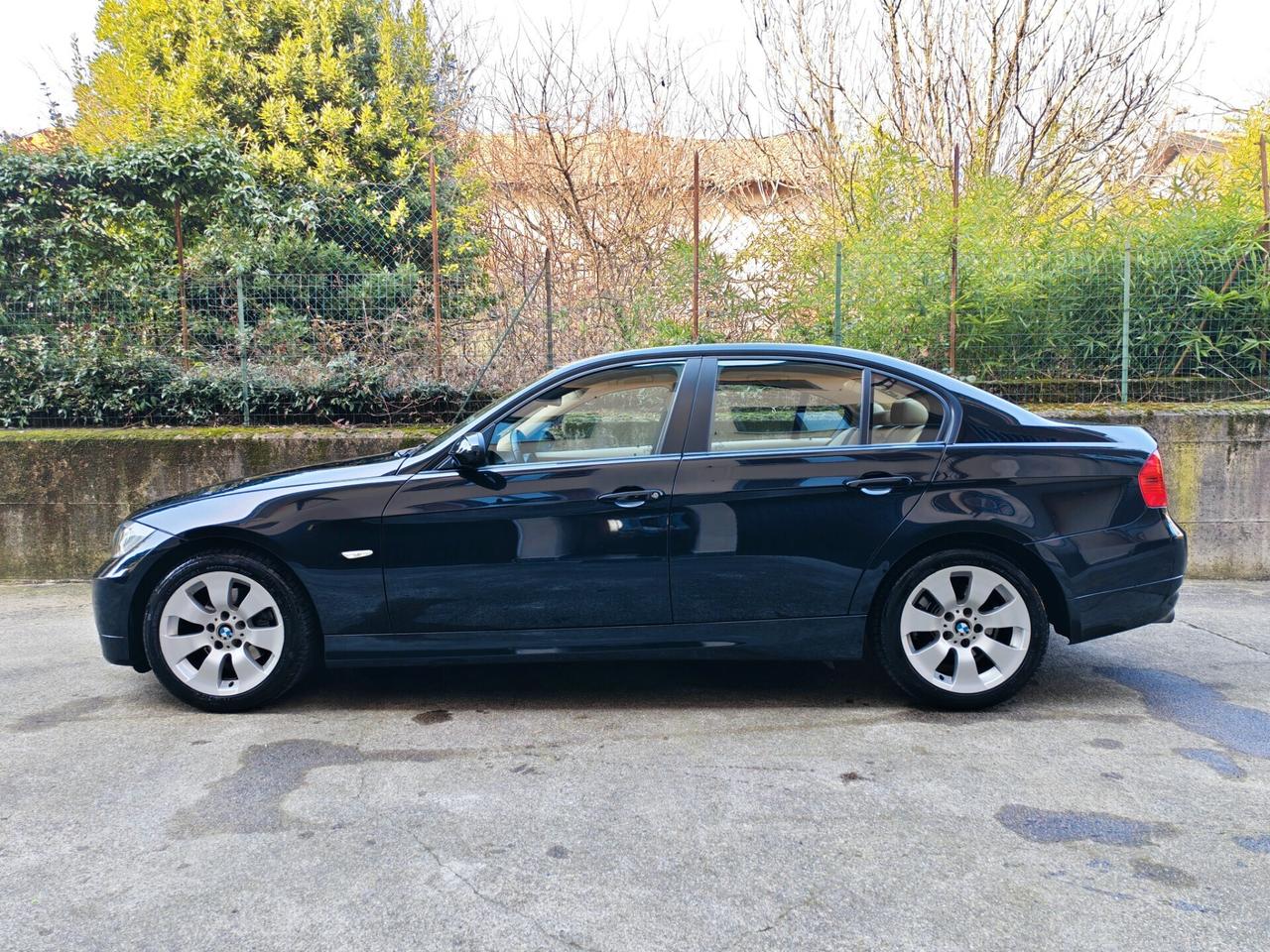 BMW 318i 2.0 BENZINA 143cv / Uniproprietario