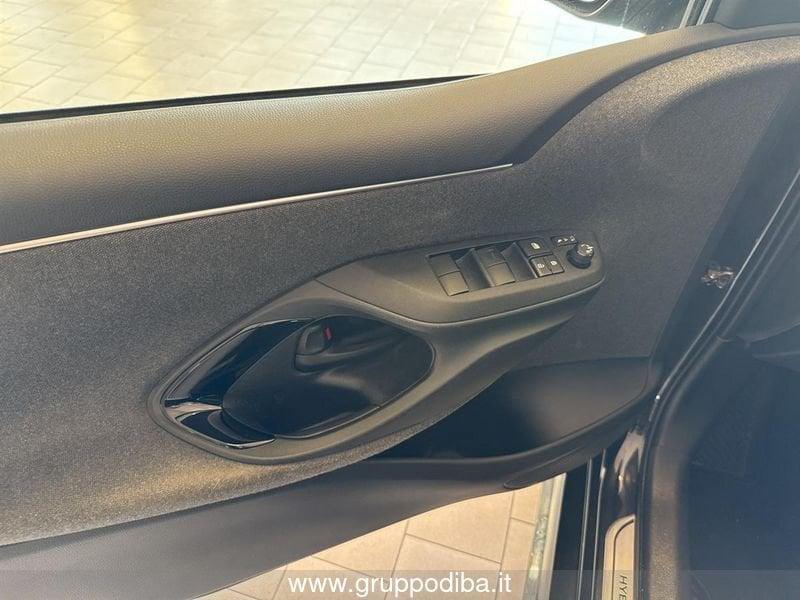 Toyota Yaris IV 2020 1.5h Lounge