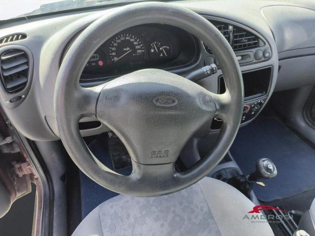 FORD Fiesta 1.3i cat 3 porte University - PER OPERATORI DEL SE