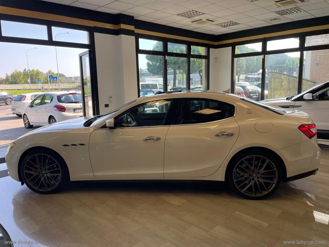 MASERATI Ghibli V6 Diesel 275 CV Nerissimo Ed.
