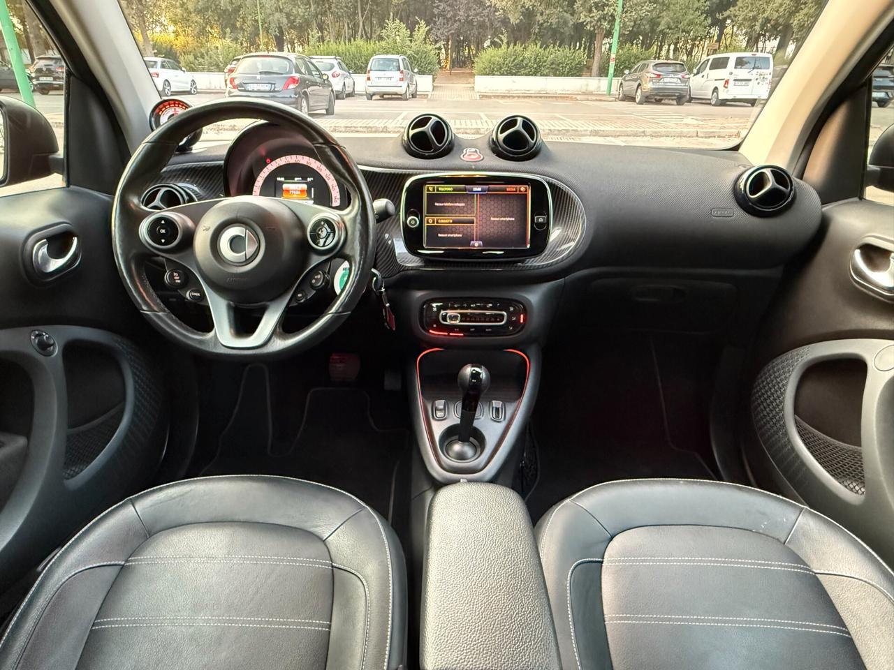 Smart ForTwo EQ Parisblue BRABUS