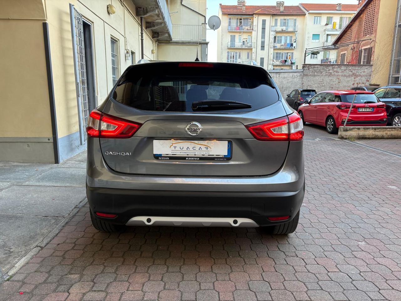 Nissan Qashqai Black Edition 1.6 dCi #7513