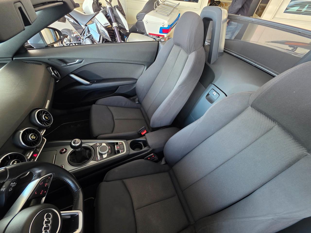 Audi TT Roadster 2.0 TDI ultra Design