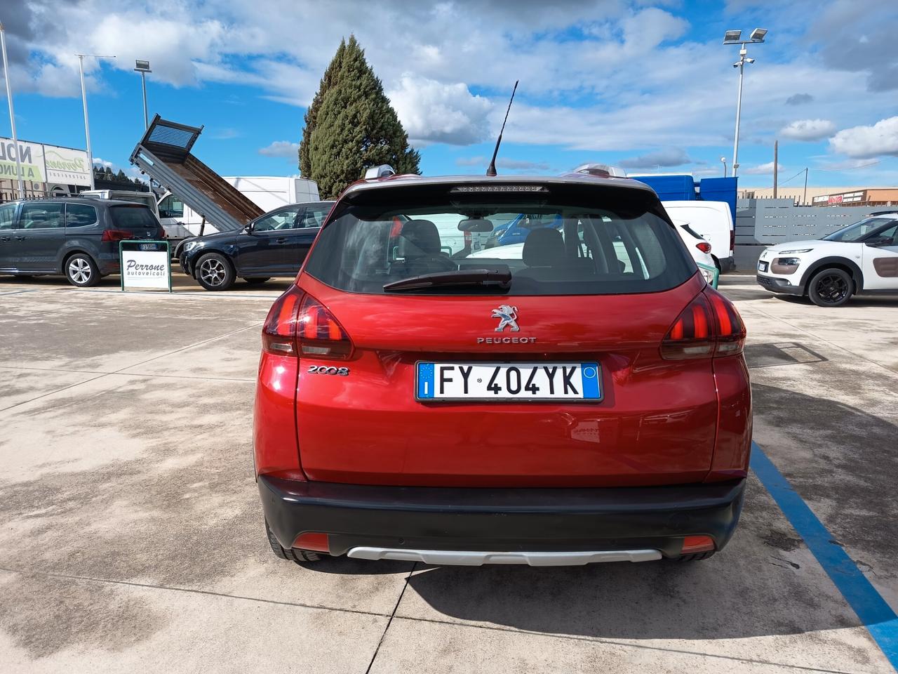 Peugeot 2008 BlueHDi 120 EAT6 S&S Allure