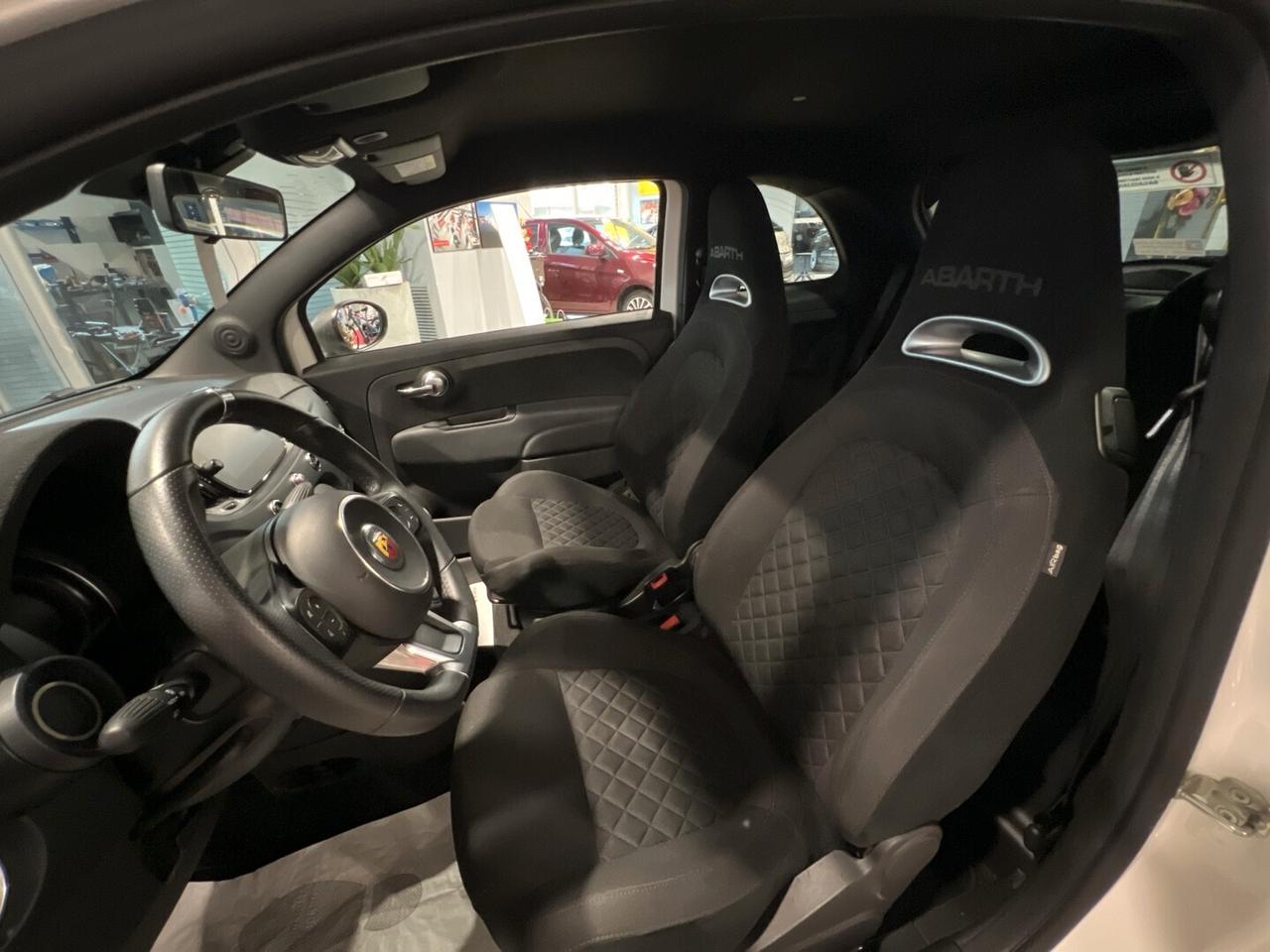 Abarth 595 1.4 Turbo T-Jet 165 CV Turismo