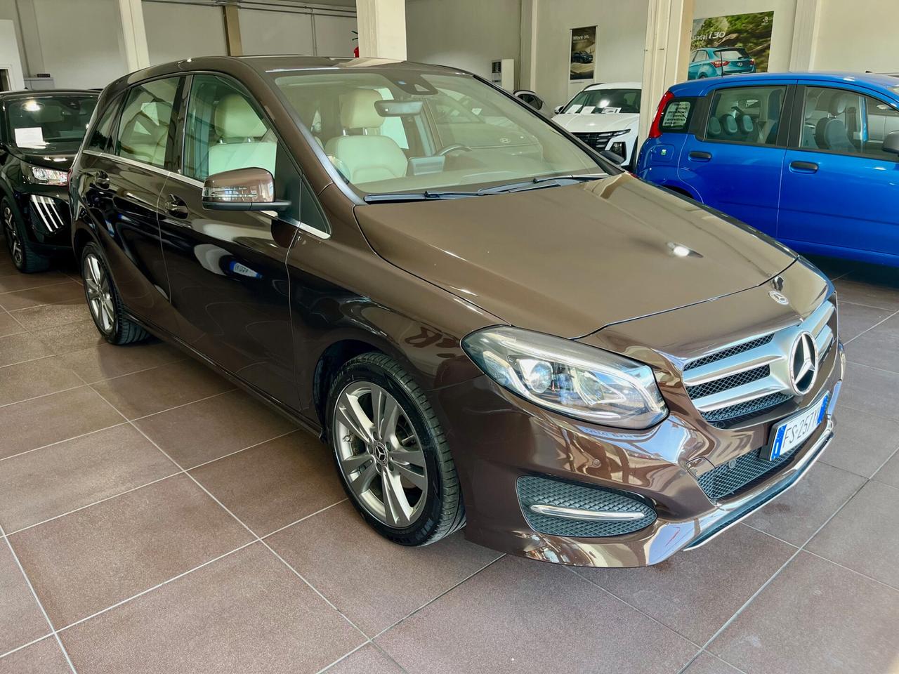Mercedes-benz B 180 d PREMIUM TAGLIANDI TUTTI MERCEDES