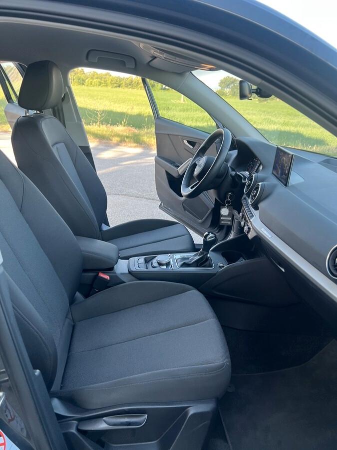 Audi Q2 30 TDI S tronic Business
