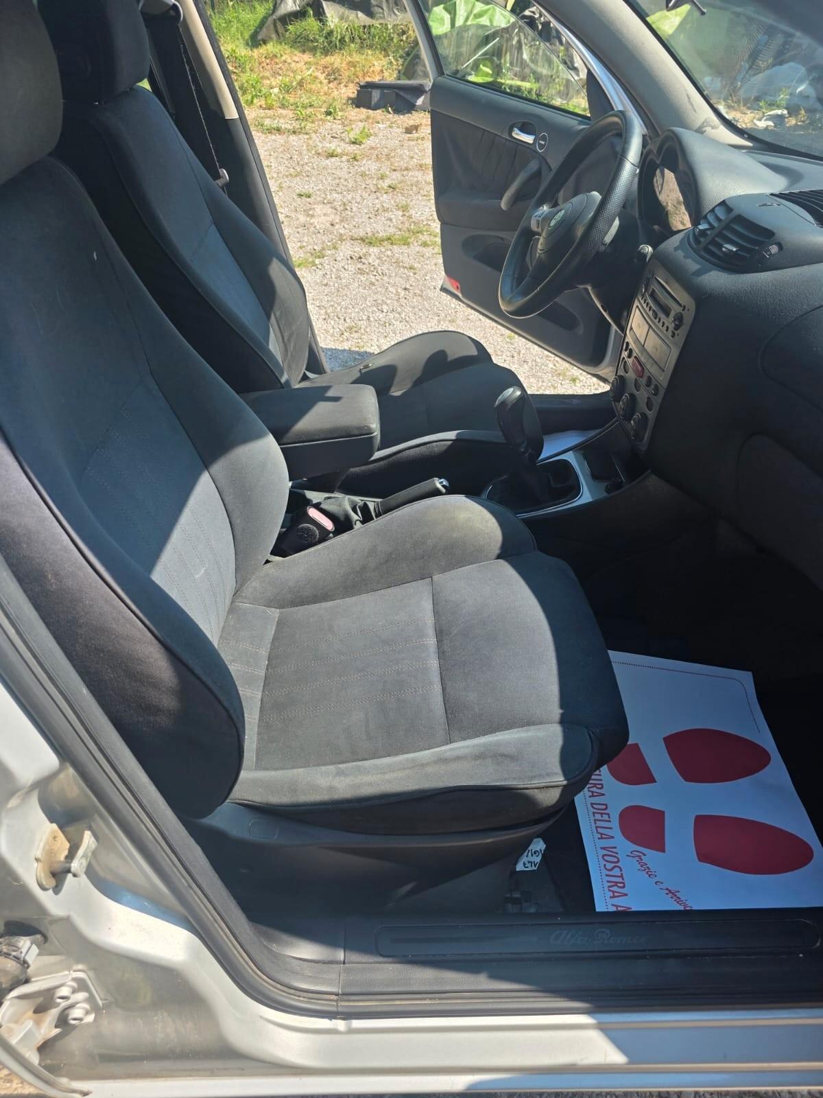 Alfa Romeo 147 GPL neopatentati
