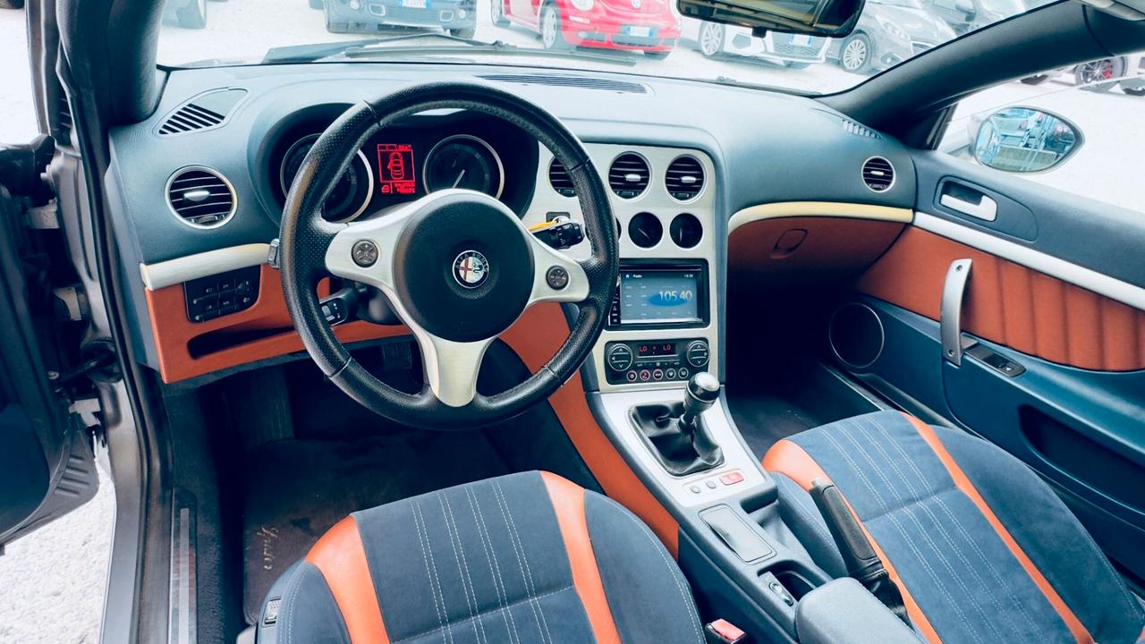 Alfa Romeo Spider 1.4 JTDM Exclusive 147kw