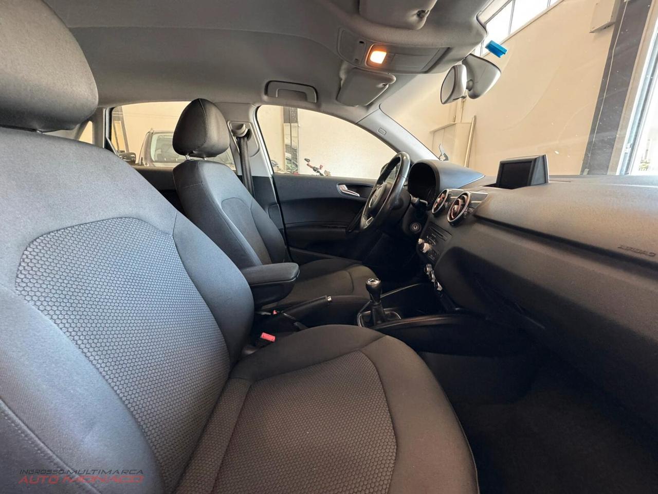 Audi A1 1.6 TDI 90cv S-line 2013