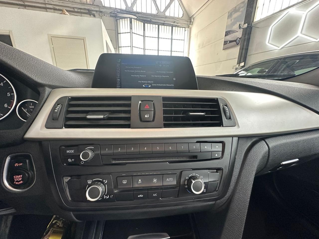 BMW 318d AUTOMATICO Touring Luxury NEOPATENTATI