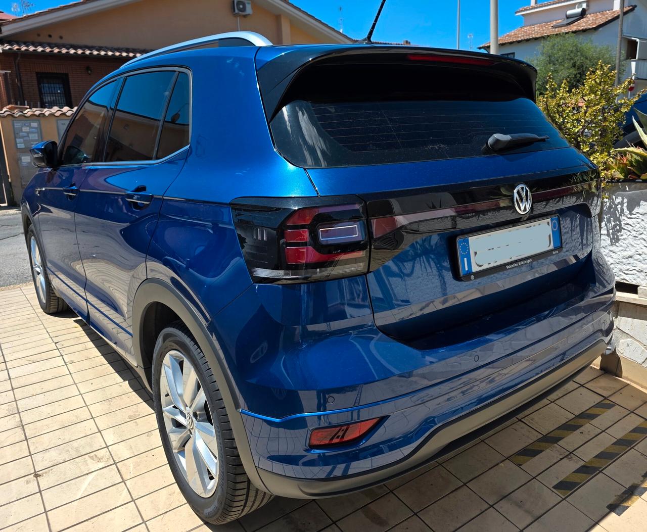 Volkswagen T-Cross R-LINE 1.6 TDI DSG SCR Advanced BMT