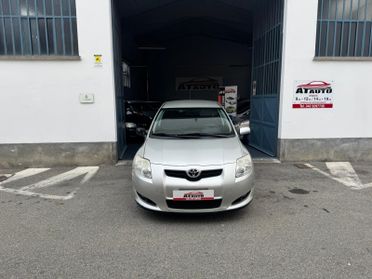 Toyota Auris 1.4 D-4D 5 porte
