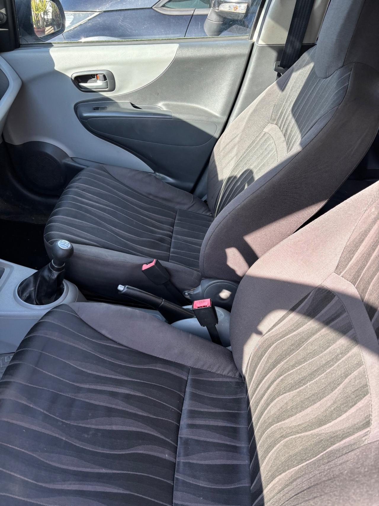 Nissan Pixo 1.0 5 porte GPL Eco Active neo patentato