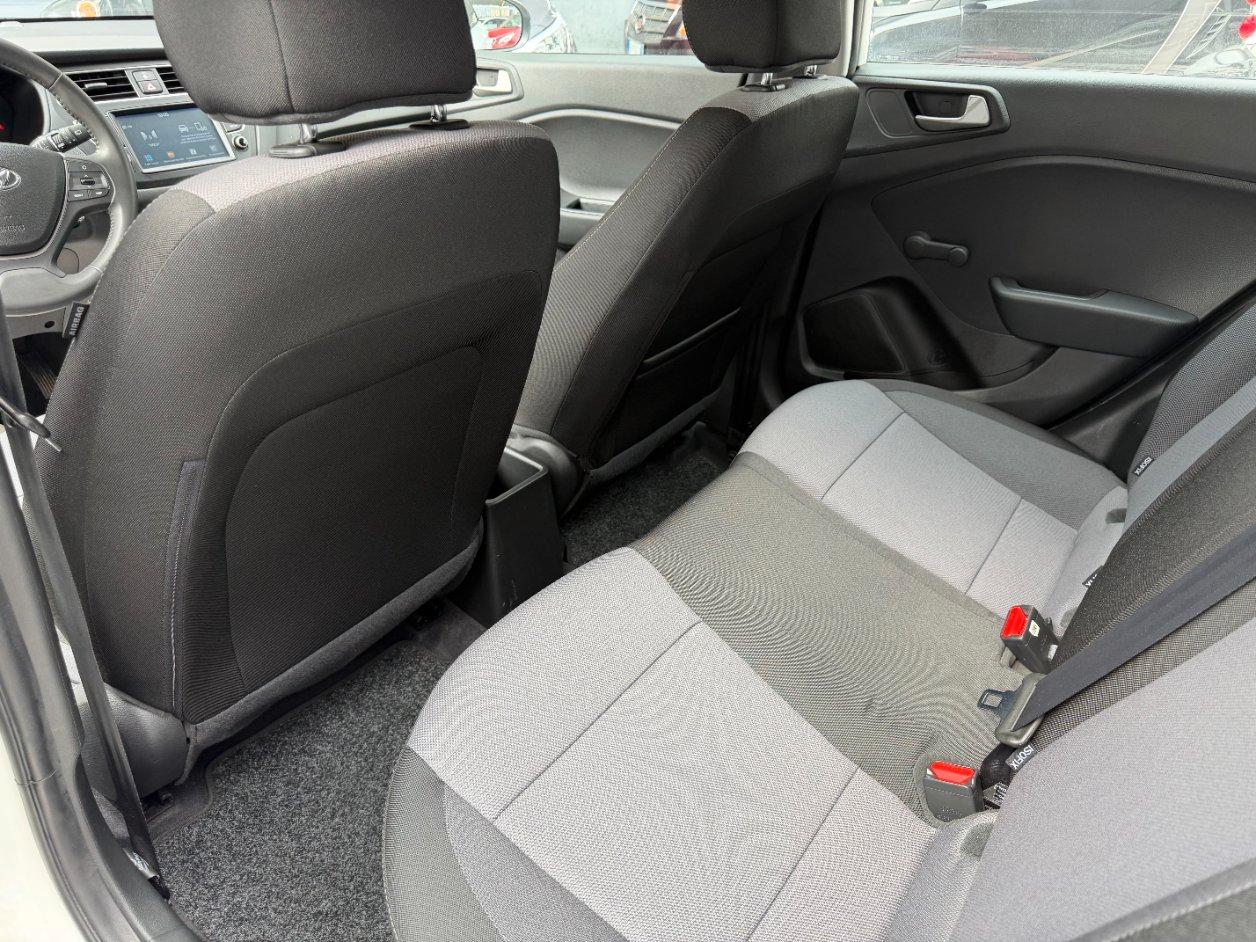 Hyundai i20 5 Porte i20 5p 1.2 mpi Connectline 75cv CAR PLAY+RETROCAMERA