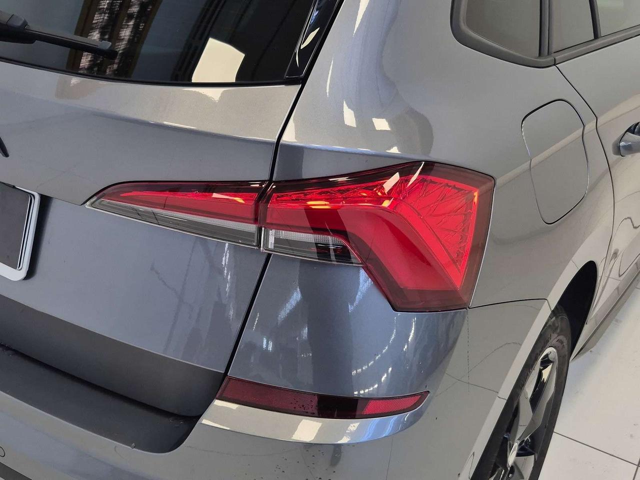 Skoda Kamiq Kamiq 2019 1.0 tsi Monte Carlo 110cv dsg