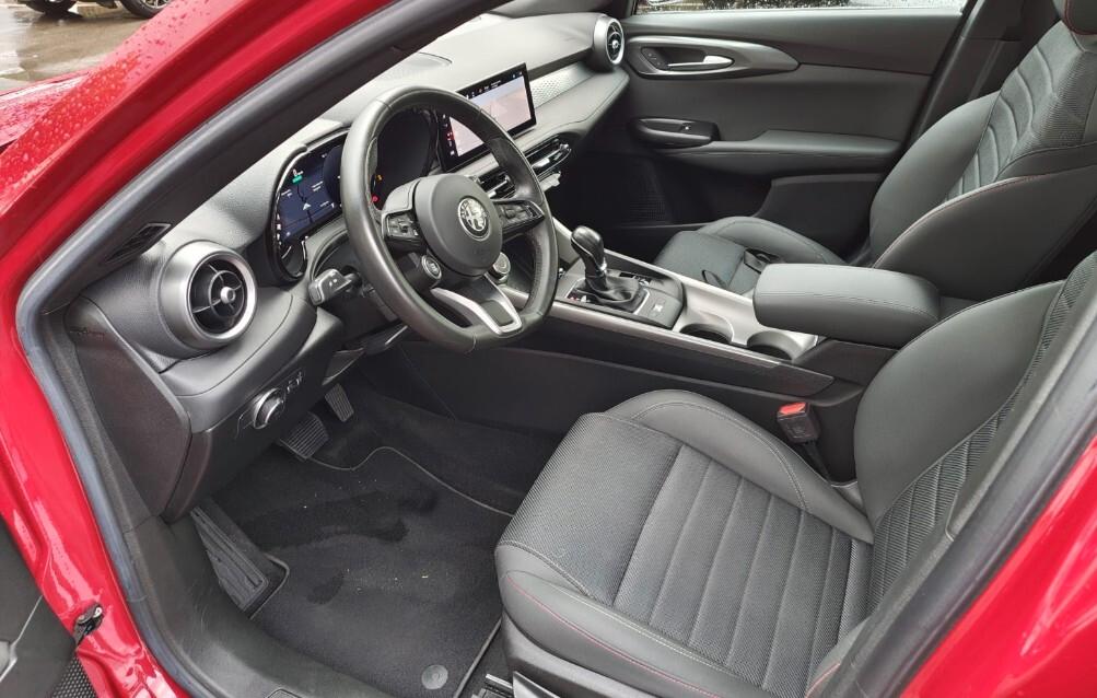 ALFA ROMEO TONALE 1.5 MHEV TCT7 130 CV SPRINT con TETTO 2023