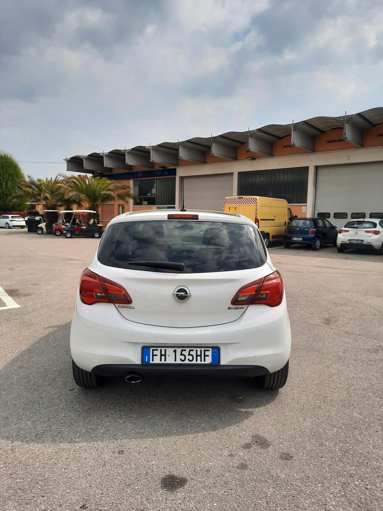 Opel Corsa 1.2 5 porte Innovation OK NEOPATENTATI