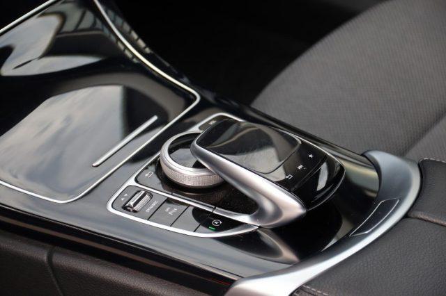 MERCEDES-BENZ C 220 d S.W. Auto Premium