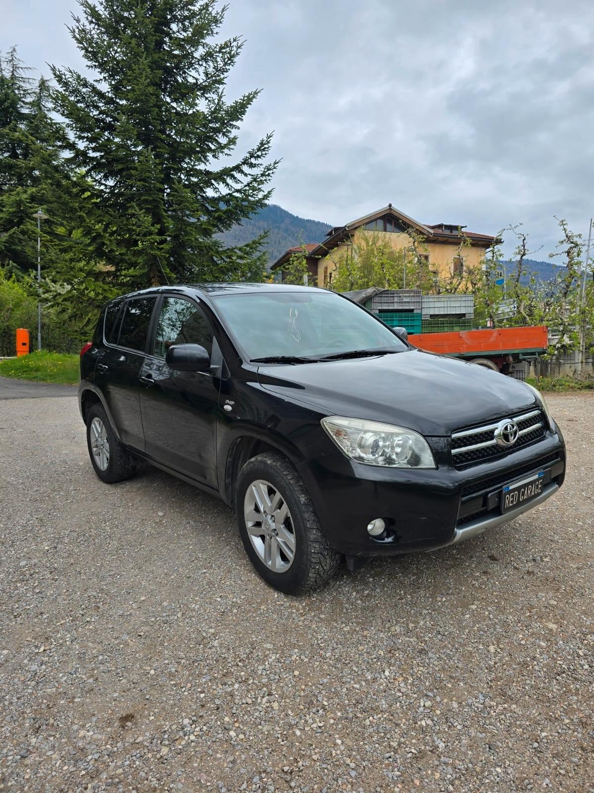 Toyota RAV 4 RAV4 Crossover 2.2 D-4D 136 CV Sol
