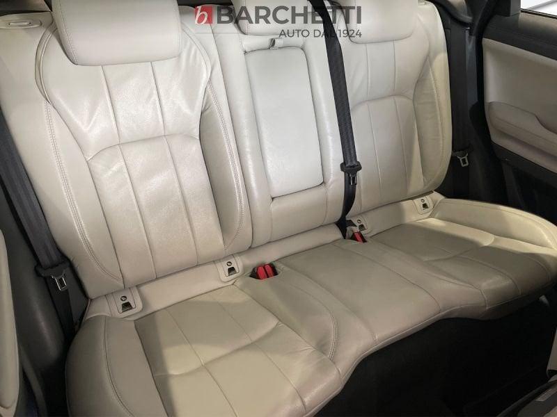 Land Rover Range Rover Evoque 2.0 TD4 150 CV 5P. SE