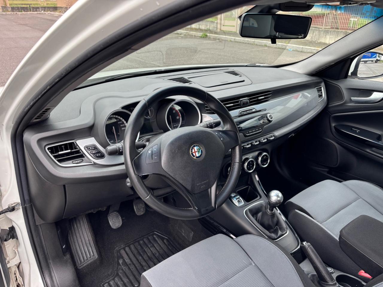 Alfa Romeo Giulietta 1.6 JTDm-2 105 CV GARANZIA