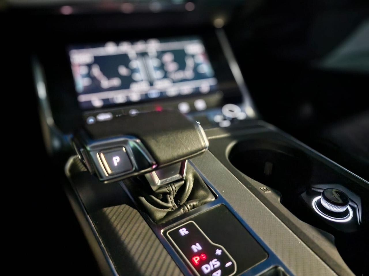 Audi A6 Avant 45 3.0 TDI quattro tiptronic Business Design
