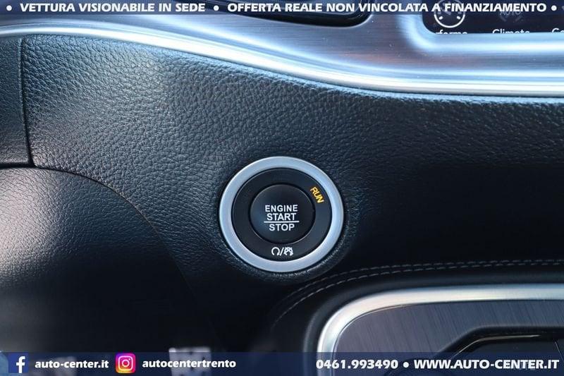 Dodge Challenger 3.6 V6 AT8 SXT *EUROPEA