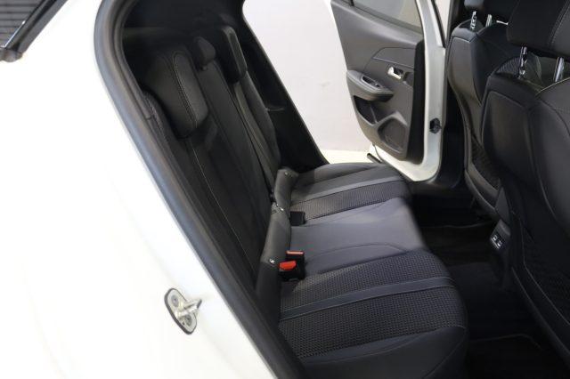 PEUGEOT 2008 PureTech 130 S&S EAT8 GT Line