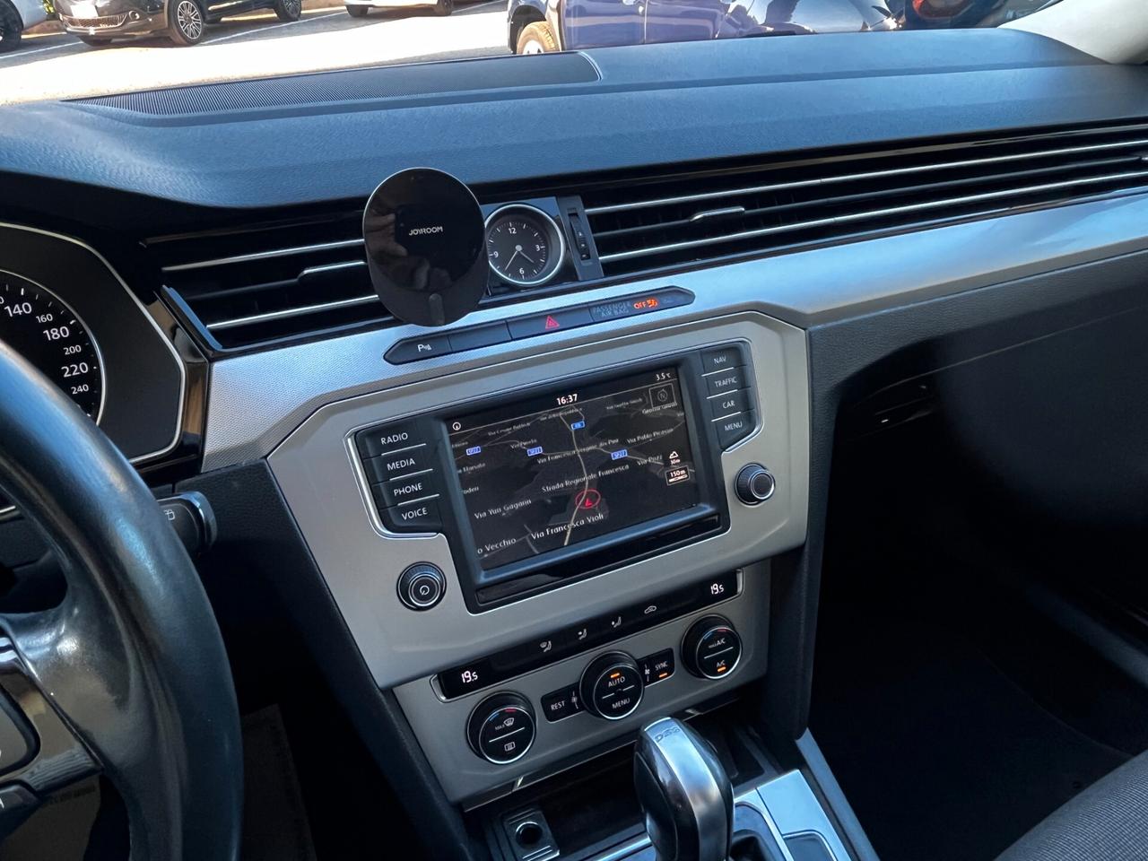 Volkswagen Passat Variant 2.0 TDI DSG Comfortline BlueMotion Technology