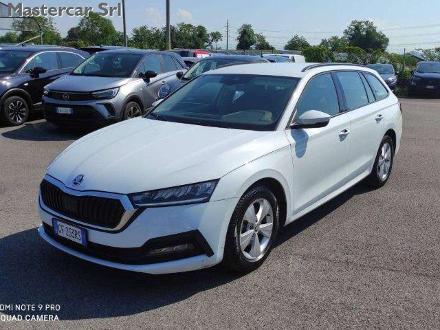 SKODA Octavia Octavia Wagon 1.0 e-tec Executive dsg -. GF253RS