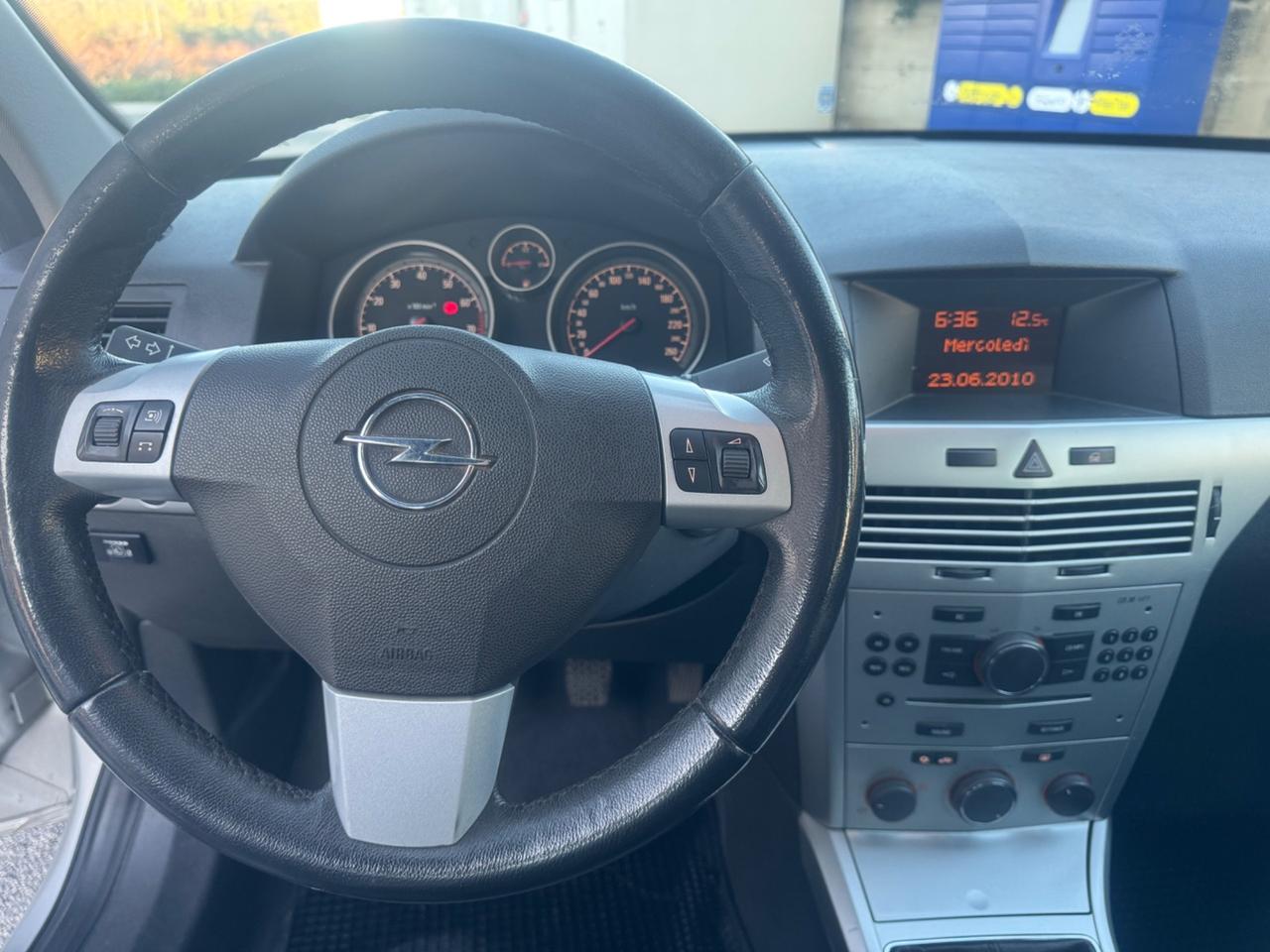 Opel Astra 1.4 16V GPL-TECH 5 porte Enjoy