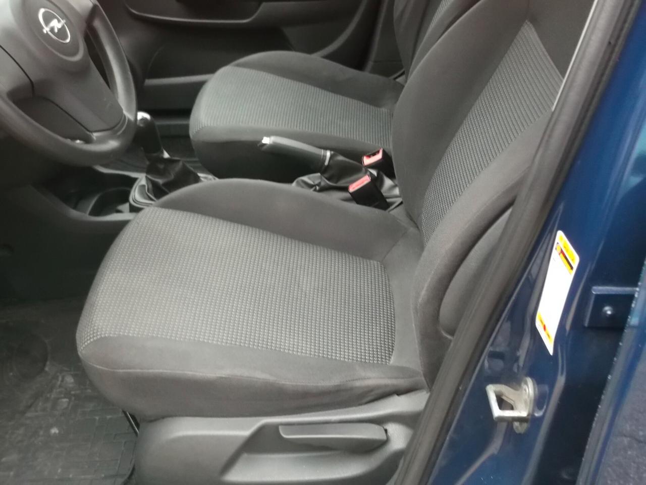 Opel Corsa 1.0 12V 5 porte Club - 05