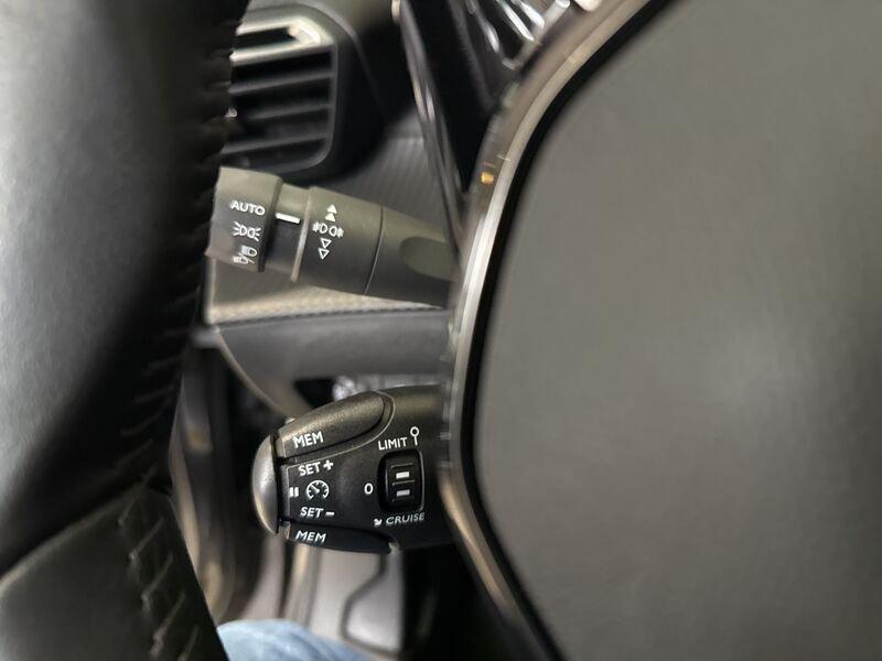 Peugeot 2008 PureTech 130 S&S Allure