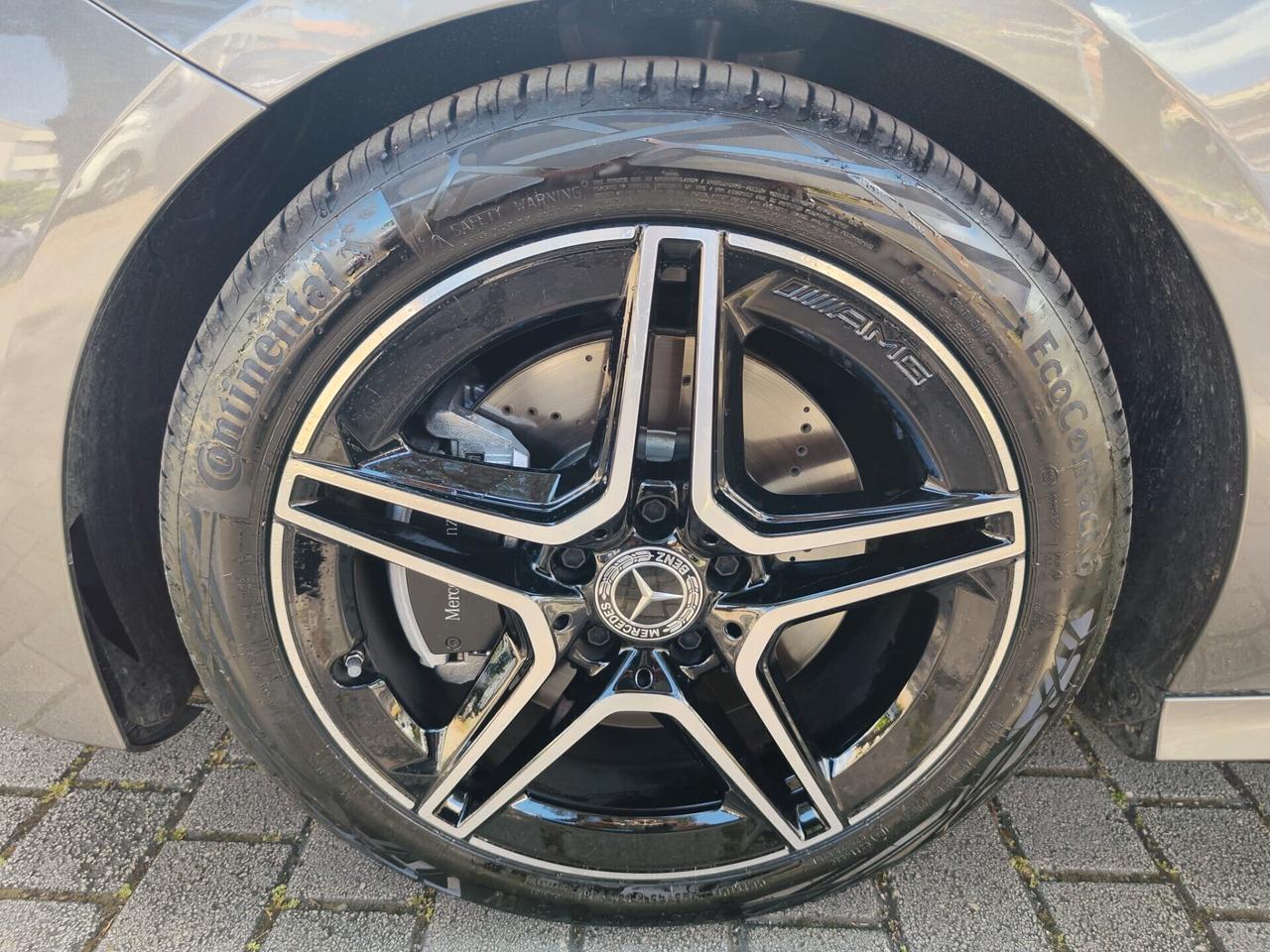 Mercedes CLA 220d Auto 4Matic S.B. Premium AMG PACK NIGHT