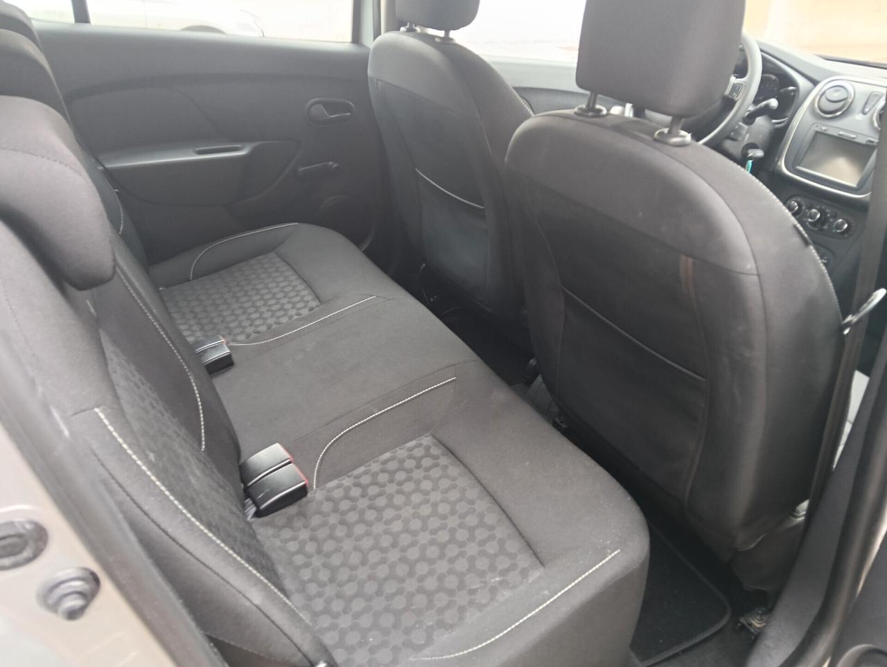 Dacia Sandero 1.5 dCi 8V 75CV LauréateKM.130000 ORIG UNIPROP NUOVA