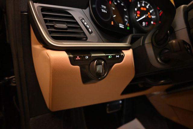 PORSCHE 911 CARRERA 992 PDK TETTO 21"LED PDLS PELLE TOT.FULL!!