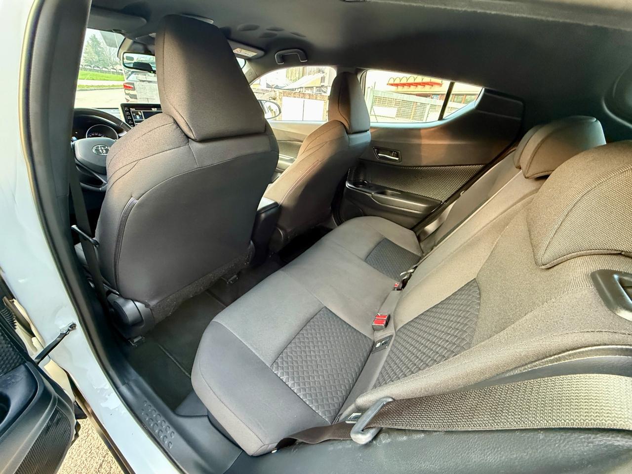 Toyota C-HR 1.8 Hybrid E-CVT 2023 **76.000Km**