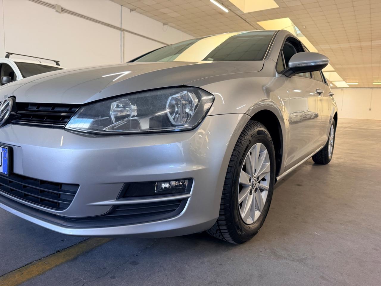 Volkswagen Golf 1.6 TDI 5p. Highline BlueMotion Technology