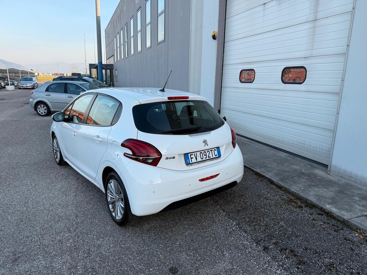 Peugeot 208 PureTech 82 5 porte Active