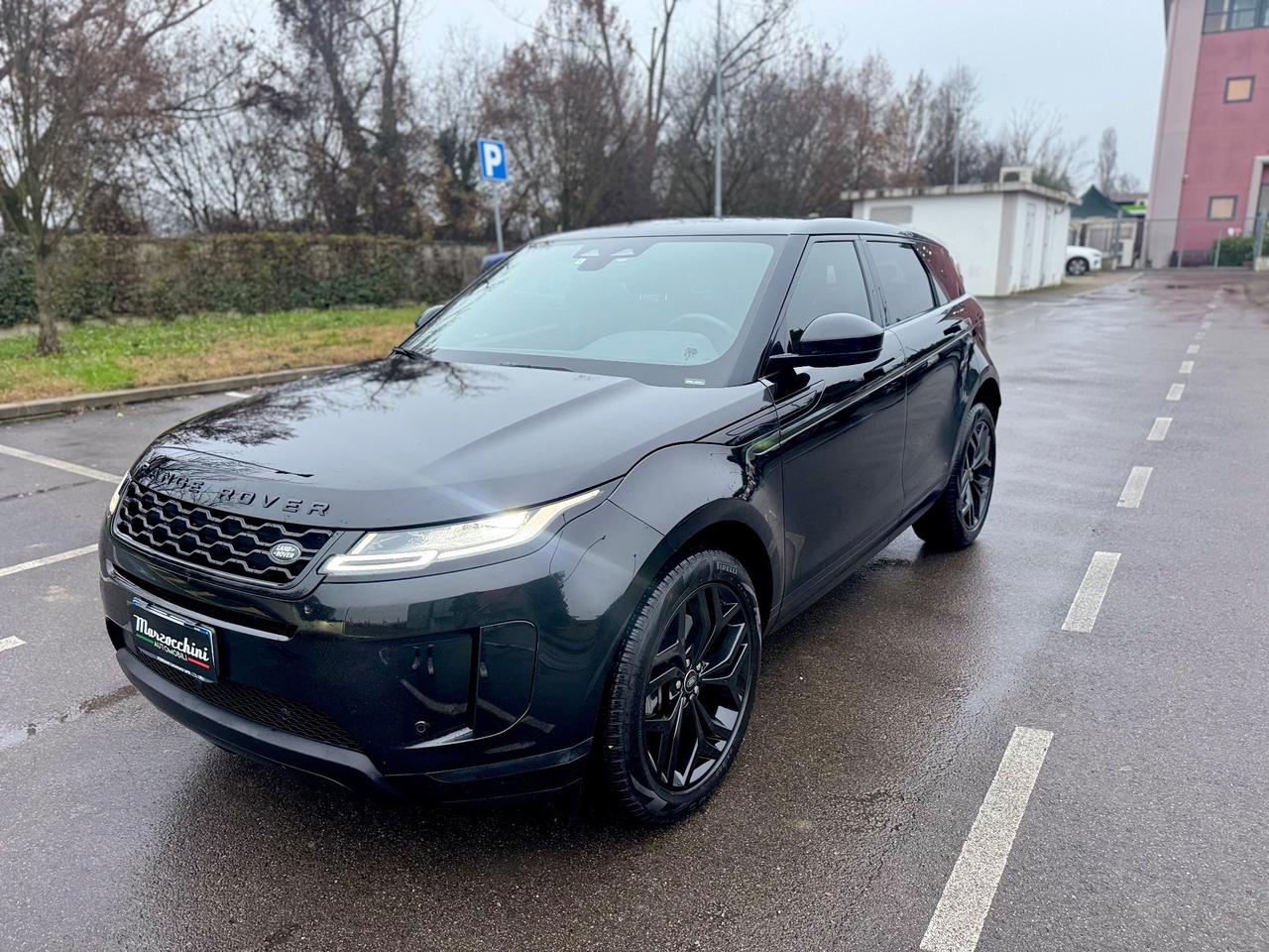 RANGE ROVER EVOQUE AUTOCARRO N1 5 POSTI TOTAL BLACK 2022