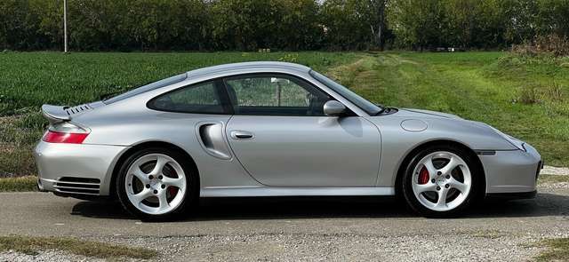 Porsche 996 Turbo 62k km 100% prima vernice no tetto exclusive