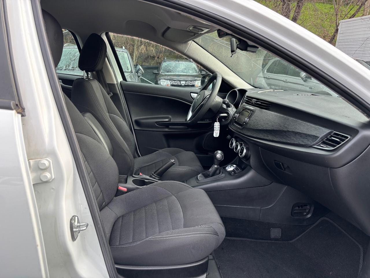 Alfa Romeo Giulietta 1.6 JTDm AUTOMATICA 120cv