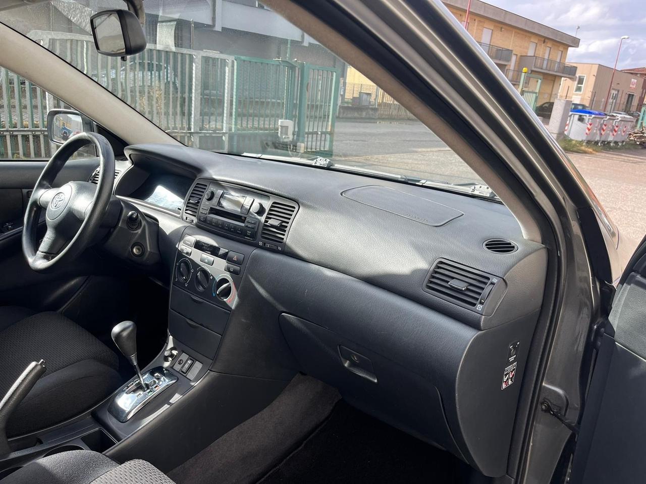 Toyota Corolla 1.4 D-4D M-MT. Cambio automatico