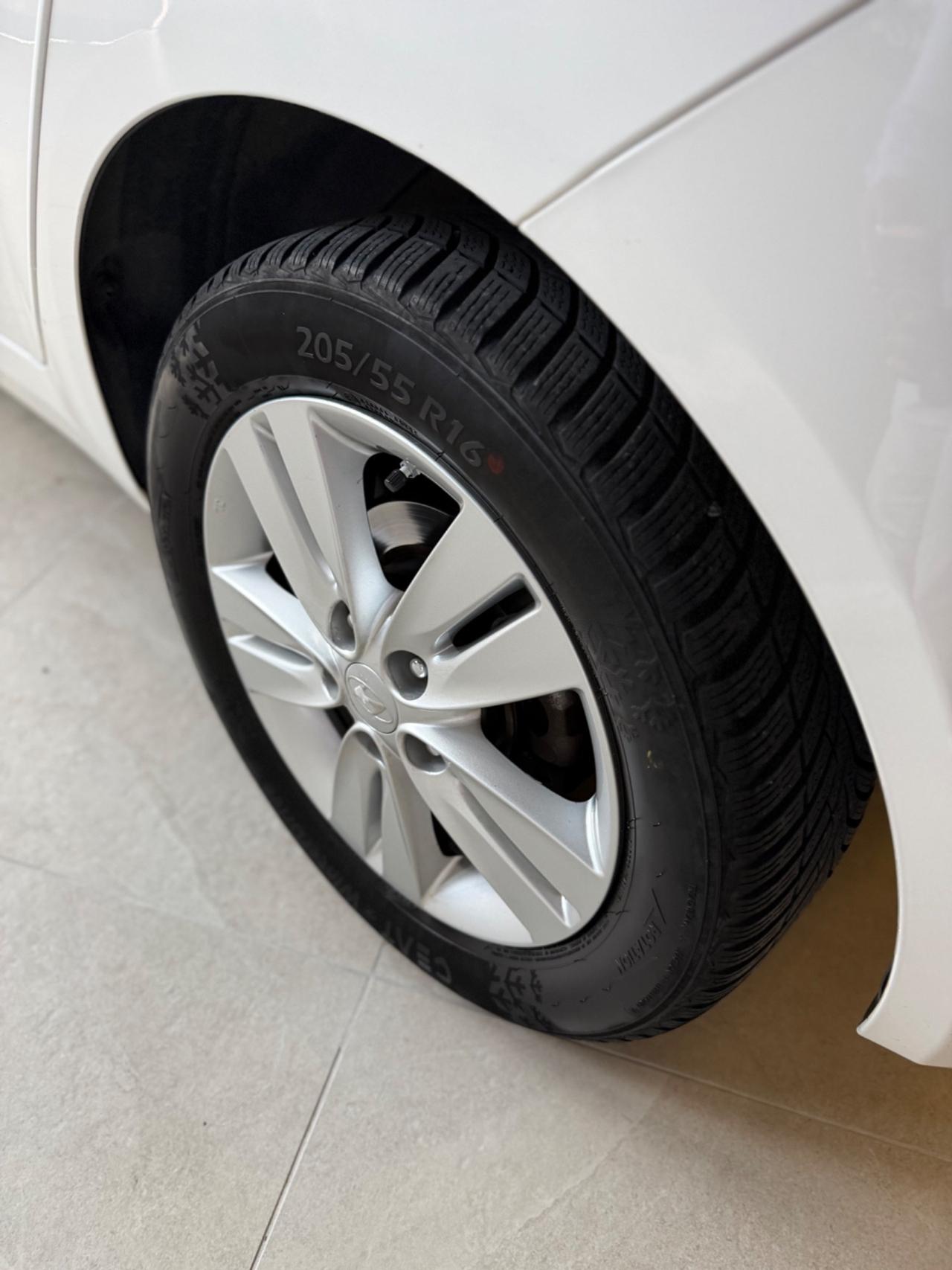 Hyundai iX20 1.4 CRDI 90 CV COMFORT KMCERT